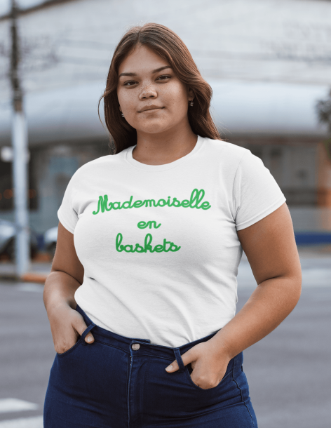 T-shirt femme MADEMOISELLE EN BASKETS vert 2